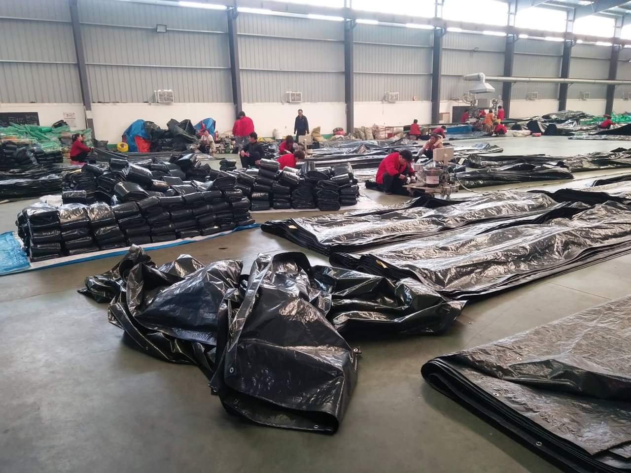 gia-cong-bat-nhua-binh-duong